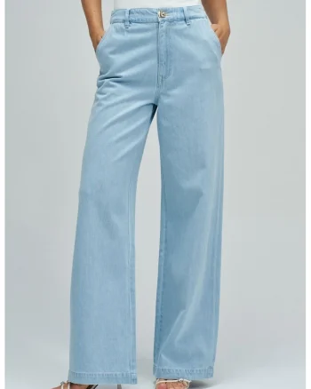 Jeans din amestec de lyocell si croiala ampla