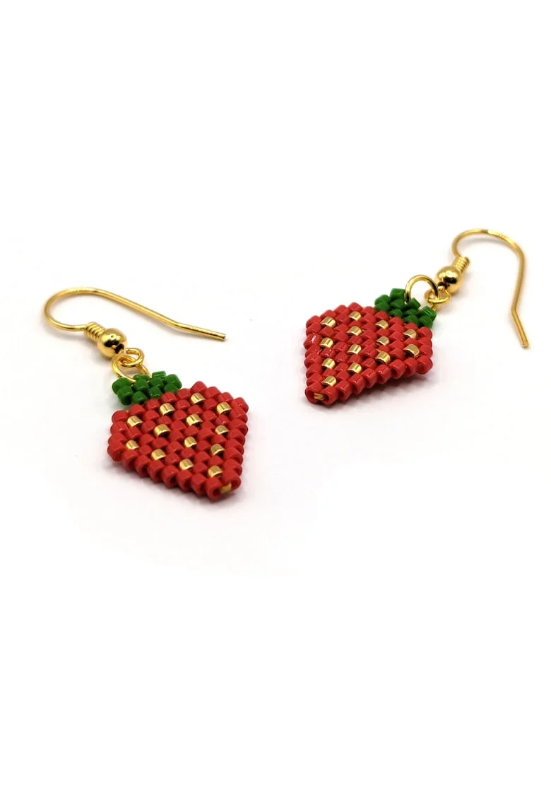 Cercei handmade, din argint 925,  element decorativ capsunica din margele Miyuki, placat aur 24k, multicolor