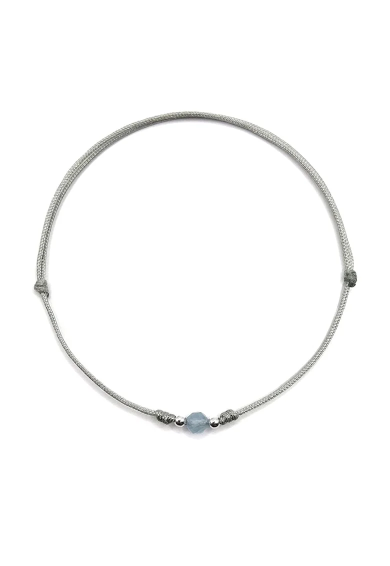Bratara handmade, din argint 925,  ajustabila, cu piatra semipretioasa si snur de matase, 1 x bratara acvamarin