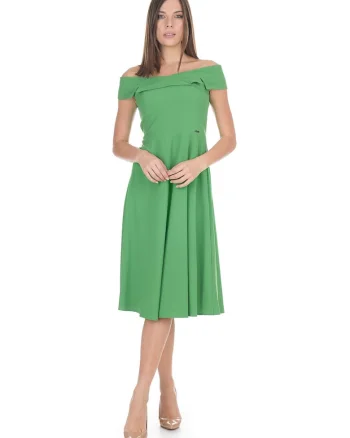 Rochie midi cu umerii goi