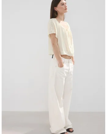 Bluza lejera cu garnituri crosetate, Crem