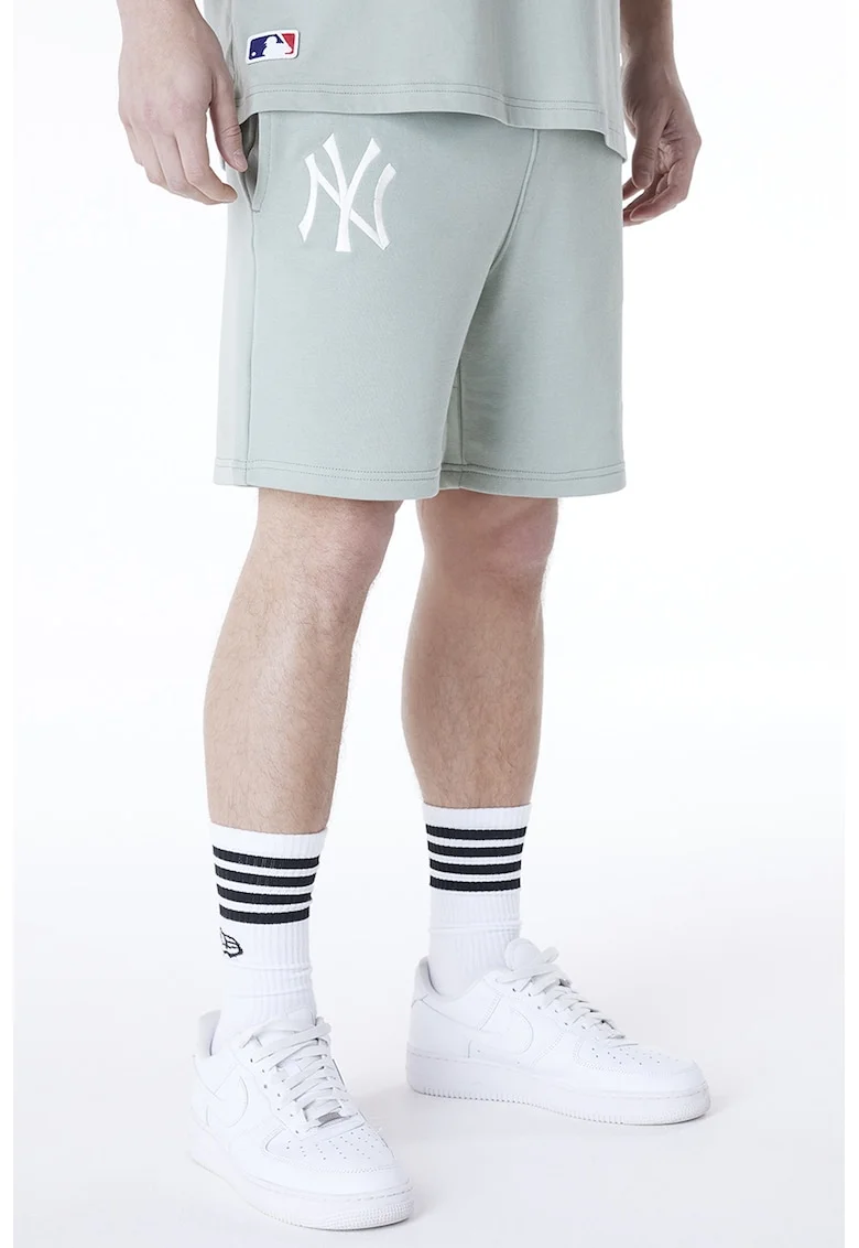 Pantaloni de trening scurti cu snur si monograma brodata, Gri cenusiu