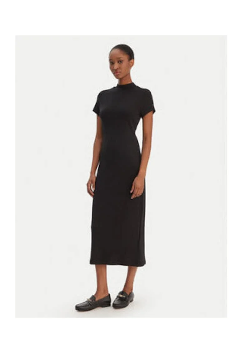 Rochie cambrata cu maneca scurta,