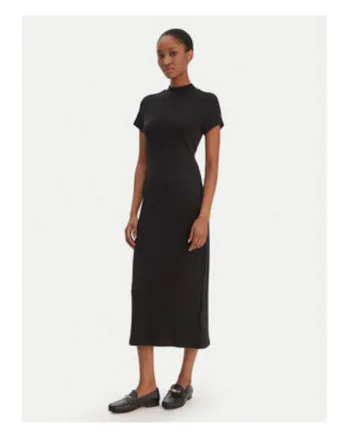 Rochie cambrata cu maneca scurta,