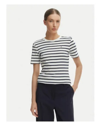 Tricou cu dungi,