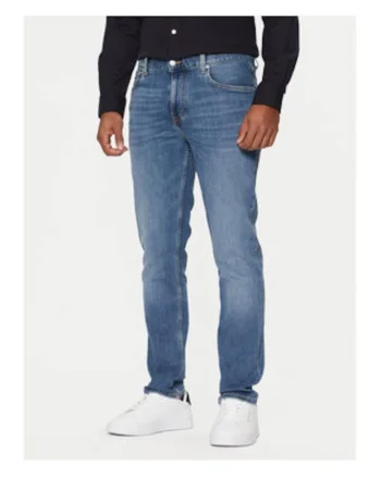 Blugi regular fit usor decolorati