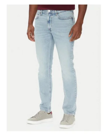 Blugi slim fit cu talie medie