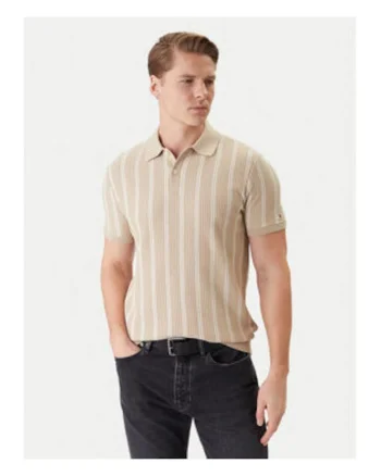 Tricou polo in dungi