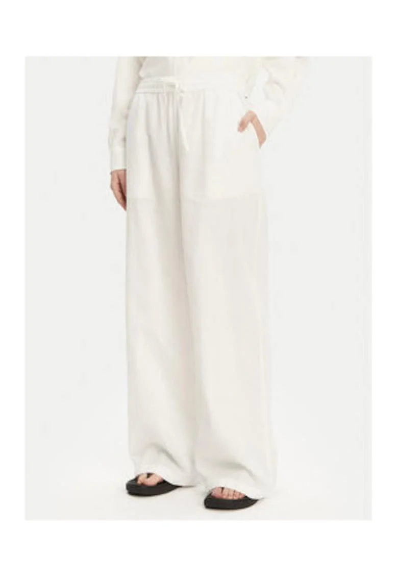Pantaloni largi cu snur de ajustare