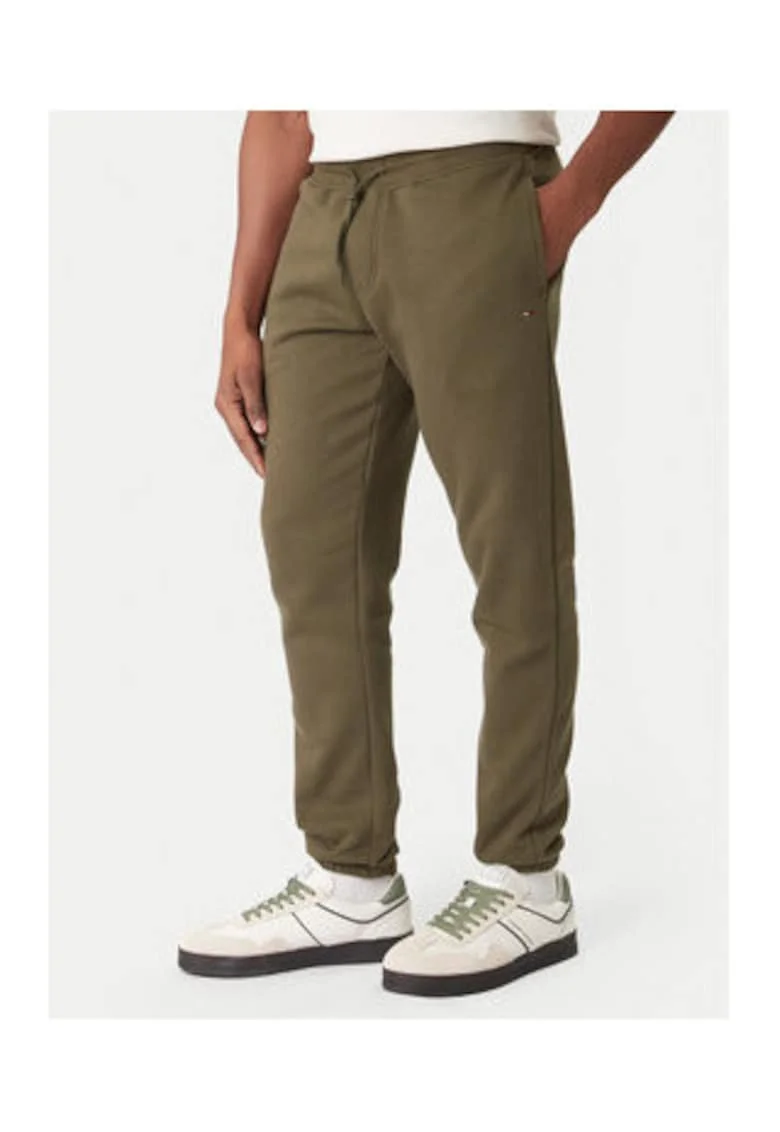 Pantaloni de trening drepti cu snur in talie
