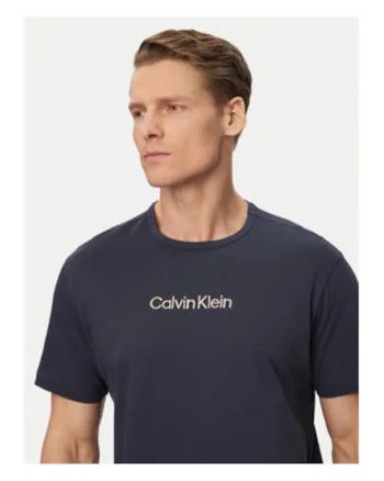 Tricou cu logo pe piept