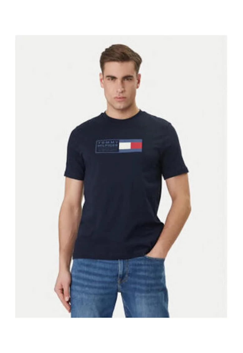Tricou cu imprimeu logo si decolteu la baza gatului,