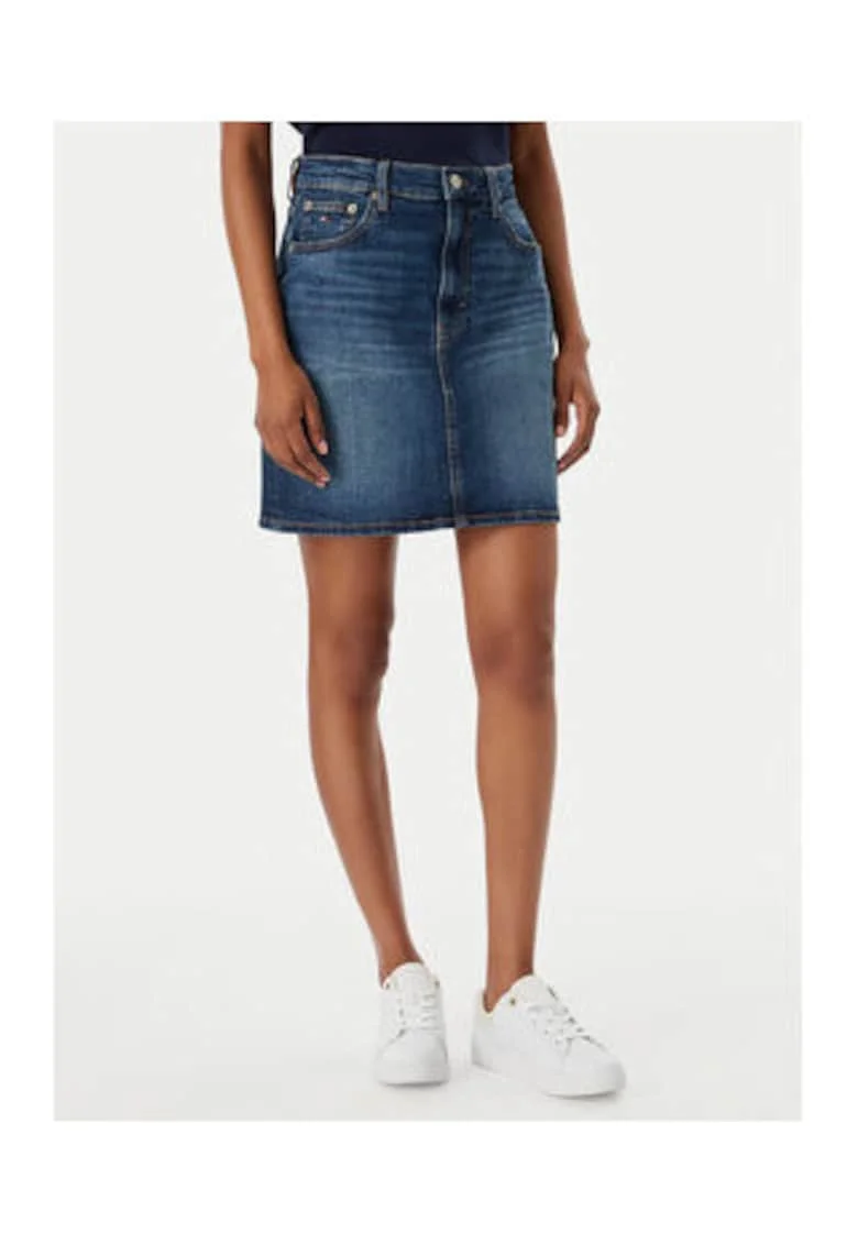 Fusta dreapta din denim cu talie inalta,