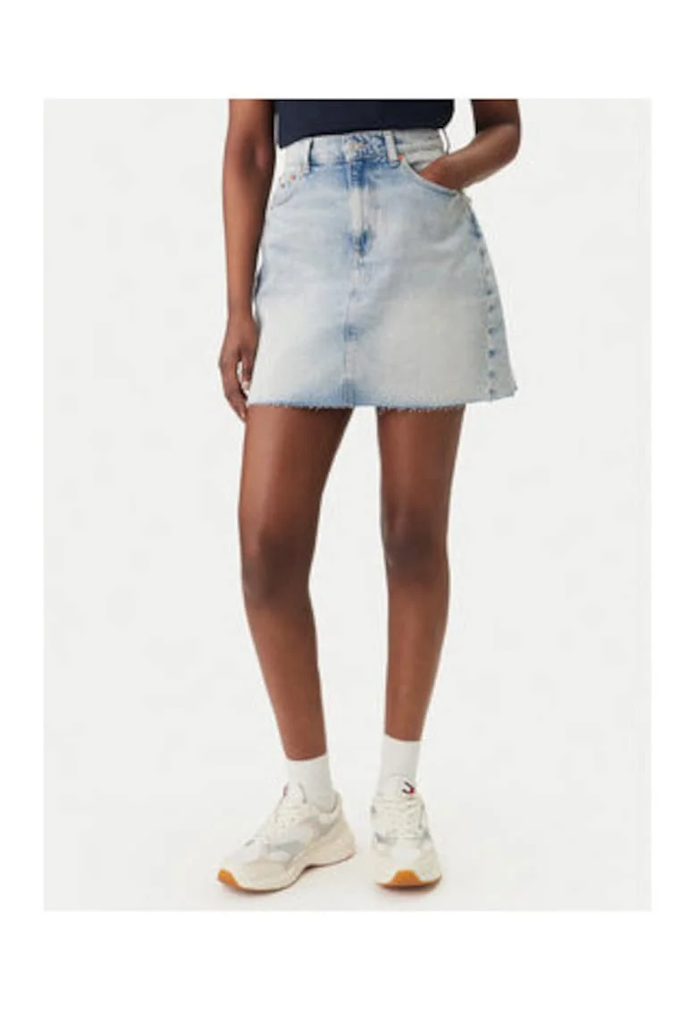Fusta scurta din denim cu aspect decolorat