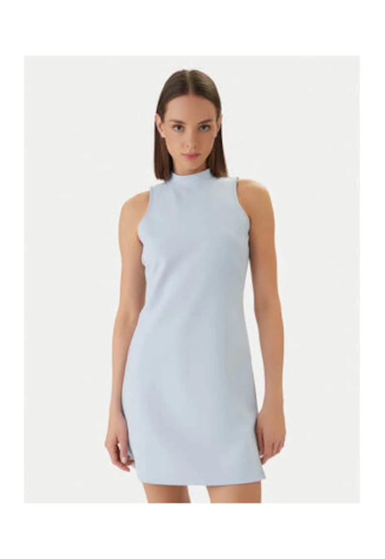 Rochie scurta fara maneci cu model uni
