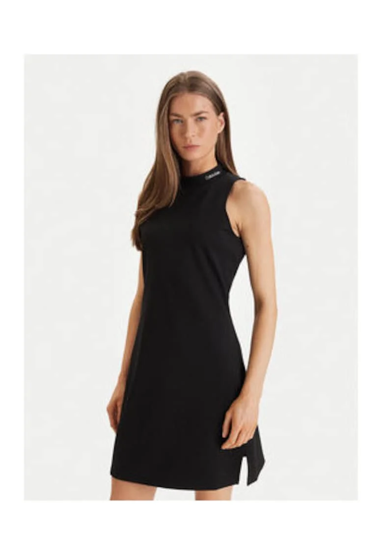 Rochie scurta fara maneci si slituri laterale