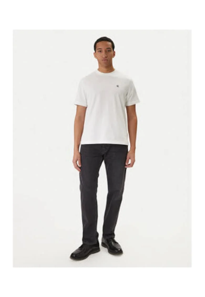Tricou cu detaliu logo, model uni si decolteu la baza gatului