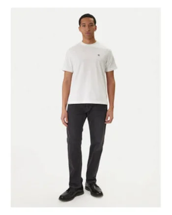 Tricou cu detaliu logo, model uni si decolteu la baza gatului