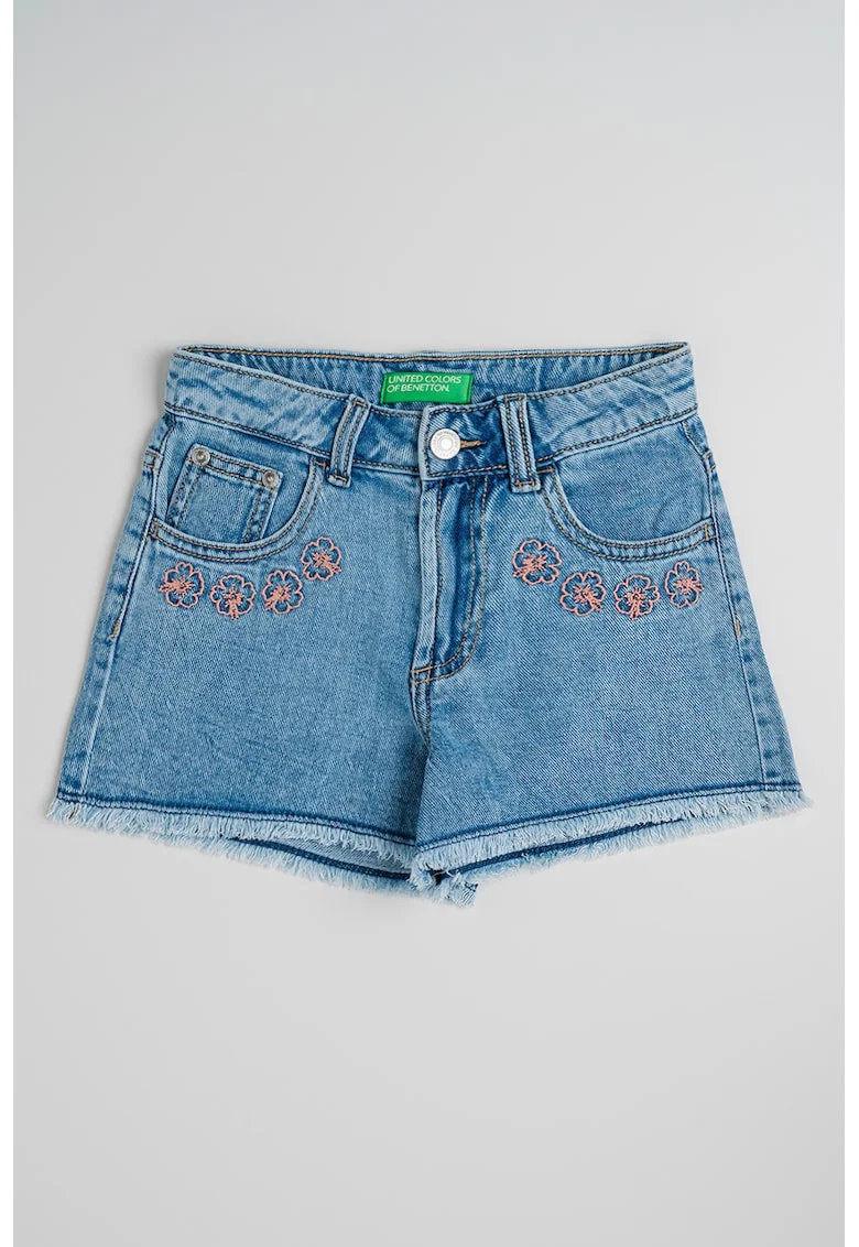 Pantaloni scurti din denim cu flori brodate, Roz somon/Albastru