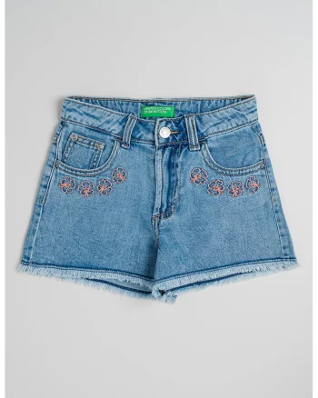 Pantaloni scurti din denim cu flori brodate, Roz somon/Albastru