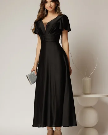 Rochie lunga neagra de ocazie cu decolteu adanc si maneci scurte evazate