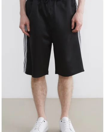 Pantaloni scurti sport relaxed fit cu benzi contrastante, Negru