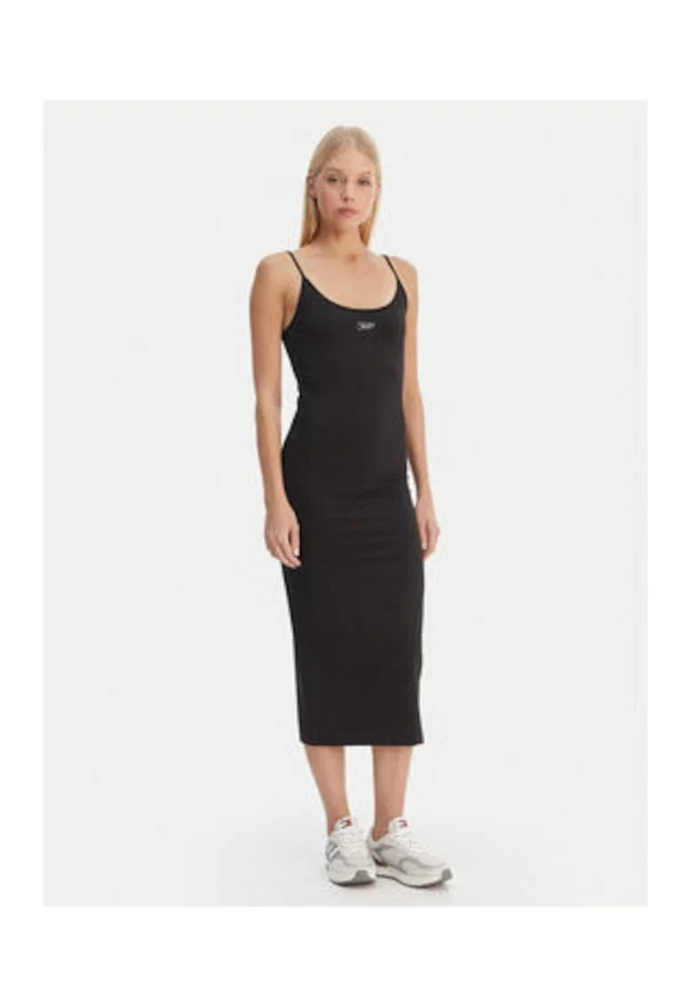 Rochie midi decolteul rotund și bretelele