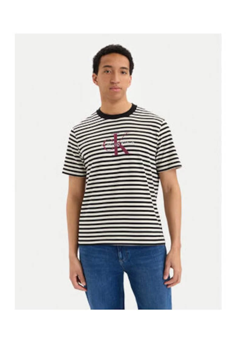 Tricou din bumbac cu guler contrastant, model in dungi si logo