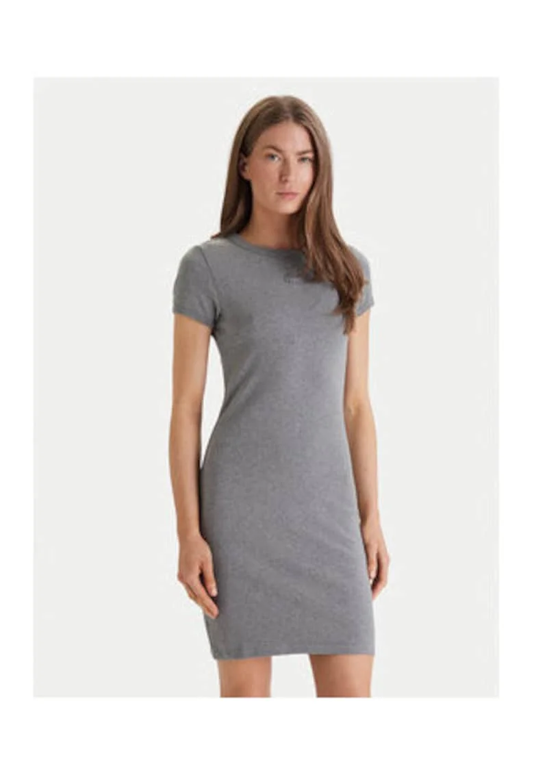 Rochie cambrata cu decolteu rotund