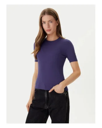 Tricou slim fit din amestec de modal cu design striat