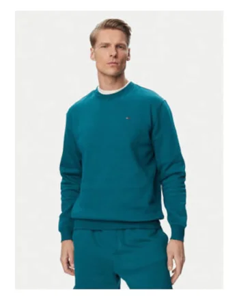 Bluza cu decolteu la baza gatului si maneci lungi