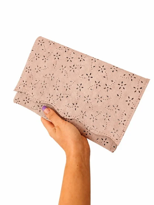 Plic roz pudra , din piele naturala cu efect dantelat  ,handmade