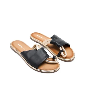 Papuci din piele, Negru