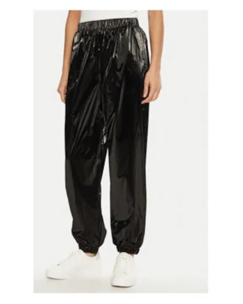 Pantaloni de trening din poliamida cu aspect lucios si terminatii elastice