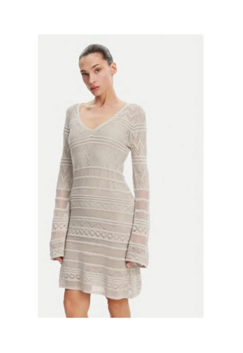 Rochie scurta tricotata cu decolteu in V