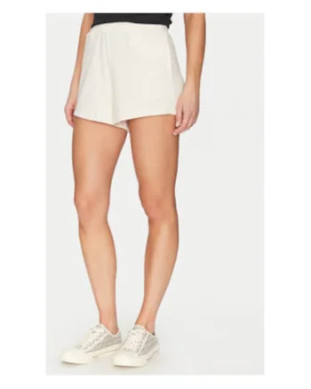 Pantaloni scurti cu buzunare laterale si mode uni