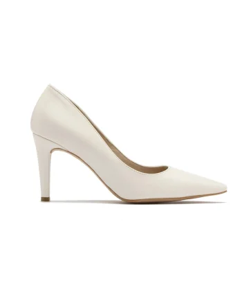 Pantofi de piele cu varf ascutit, Crem