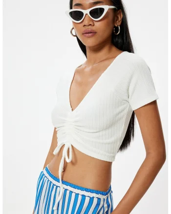 Tricou texturat cu decolteu in V, Alb