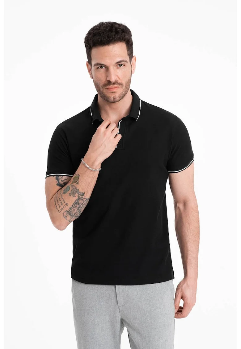 Tricou polo cu vipusca contrastanta, Negru