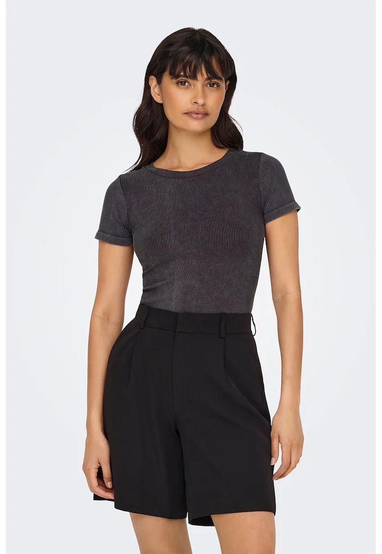 Tricou cu striatii, Gri inchis
