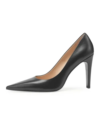 Pantofi stiletto de piele, Negru
