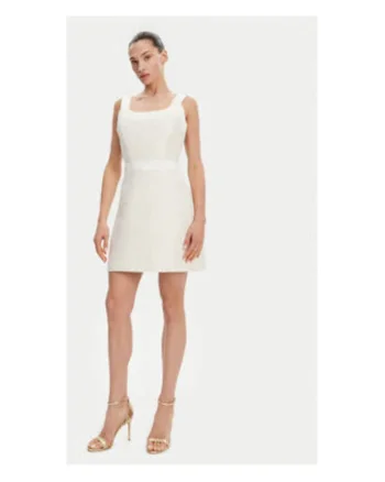 Rochie casual cu model uni