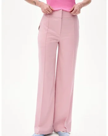 Pantaloni cu buzunare oblice
