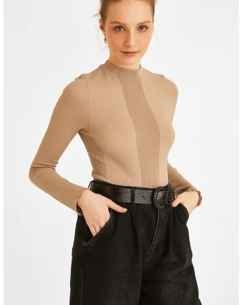Bluza cu detalii texturate Padturyak, Maro nisip