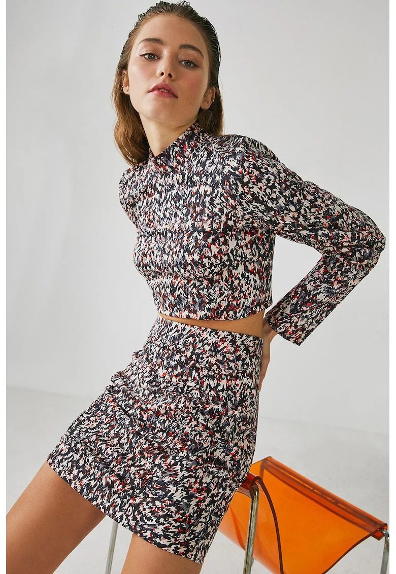 Fusta mini cu model abstract, Negru/Bej/Rosu vermillion