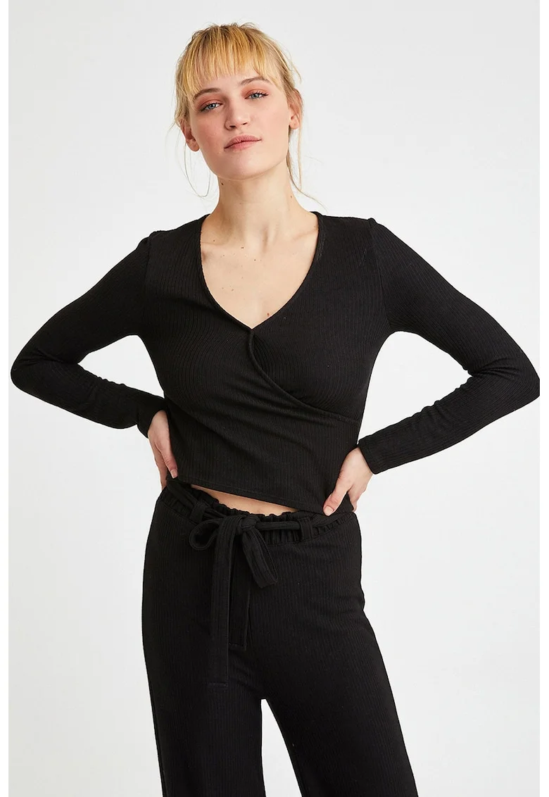 Bluza crop cu maneci lungi si decolteu in V, Negru