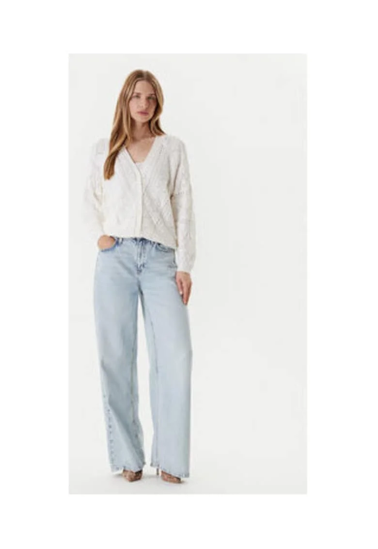Cardigan tricotat din amestec de viscoza cu decolteu in V si model cu perforatii