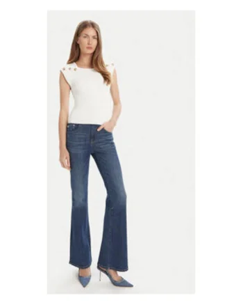 Bluza cu nasturi decorativi