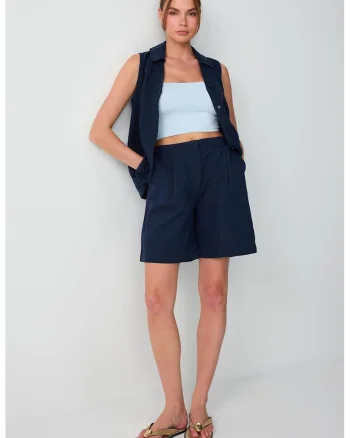 Pantaloni scurti din amestec de in cu buzunare, Bleumarin