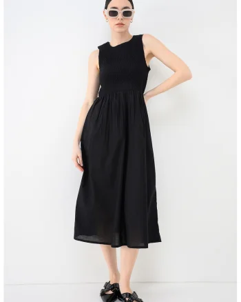 Rochie evazata cu insertii elastice, Negru